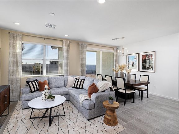 Living Area in the Leslie Floorplan modeled at Allure Vista