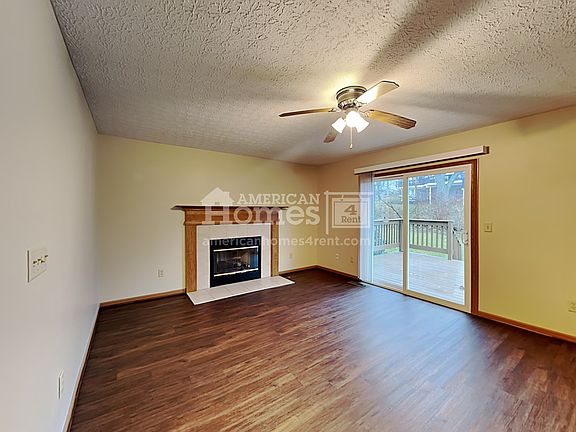 3rd image of 1712 Quail Meadows Dr