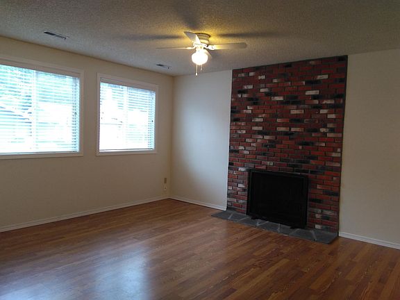 3rd image of 26439 189th Ave SE