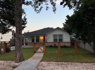 1311 Idylwild St, Houston, TX 77009
