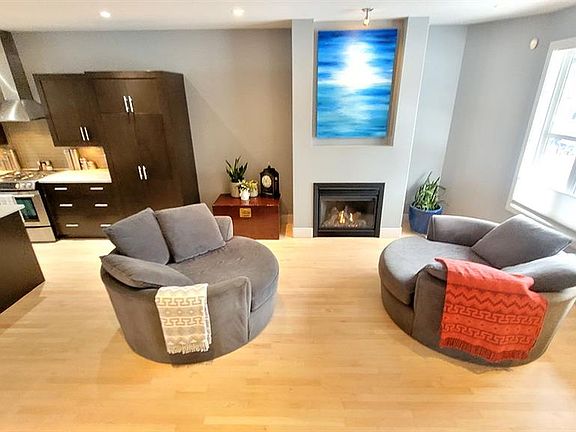 5th image of 3043 E 28th St SW