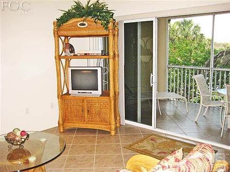 5th image of 7431 Bella Lago Dr Unit 322