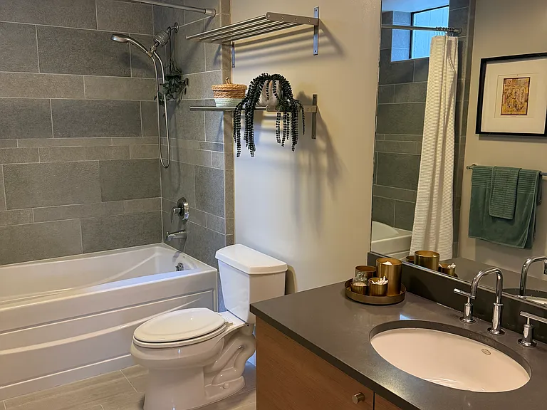 6501 San Pablo Ave #208 — Photo 4