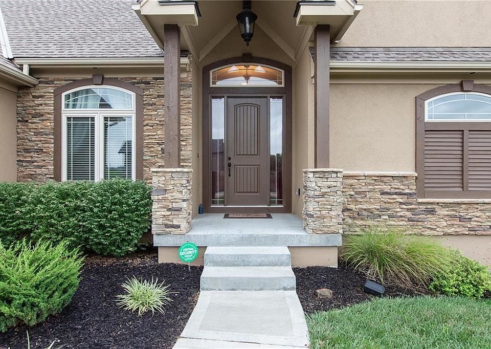 11106 Timber Creek Dr, Peculiar, MO 64078 | Zillow