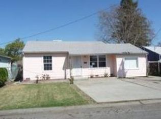 34 Westwood Ave, Napa, CA 94558
