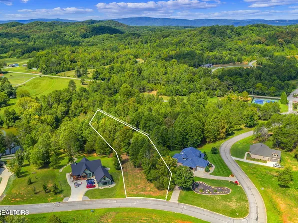 104 Blue Heron Blf, Harriman, TN 37748