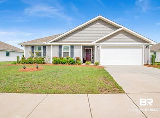 230 Landing Dr, Foley, AL 36535