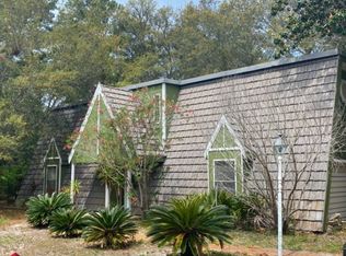 619 Calhoun Ave, Destin, FL 32541