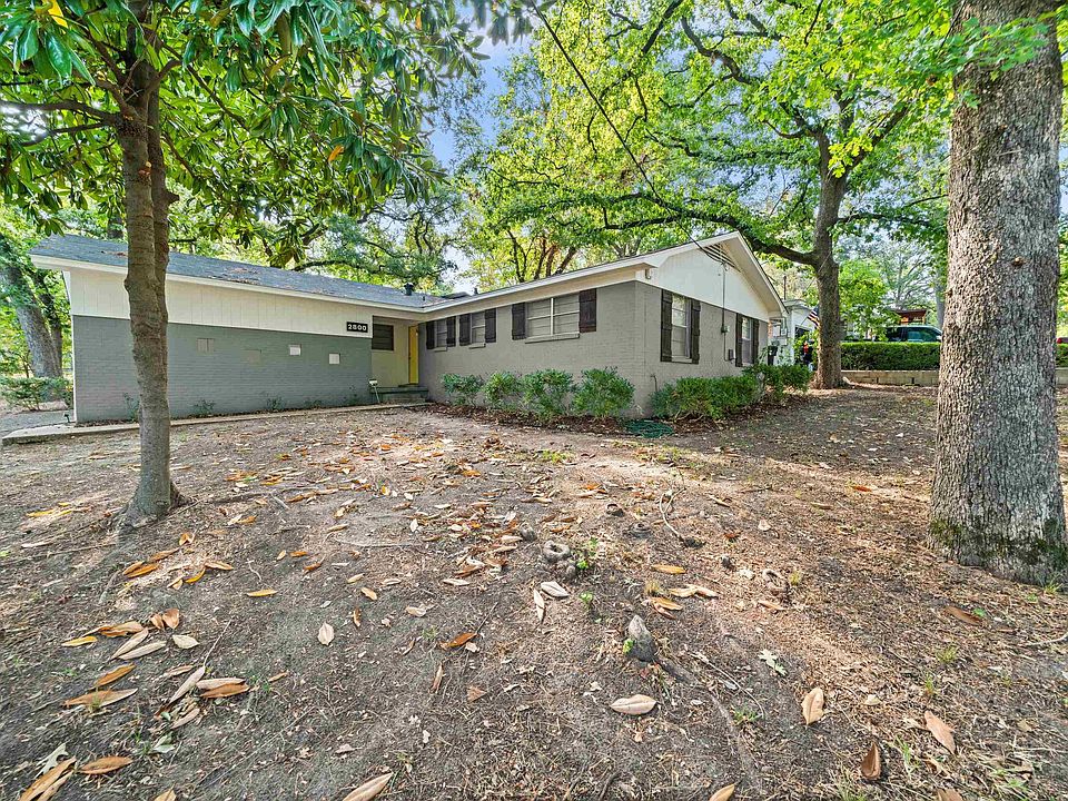 1st image of 2800 Medina Dr