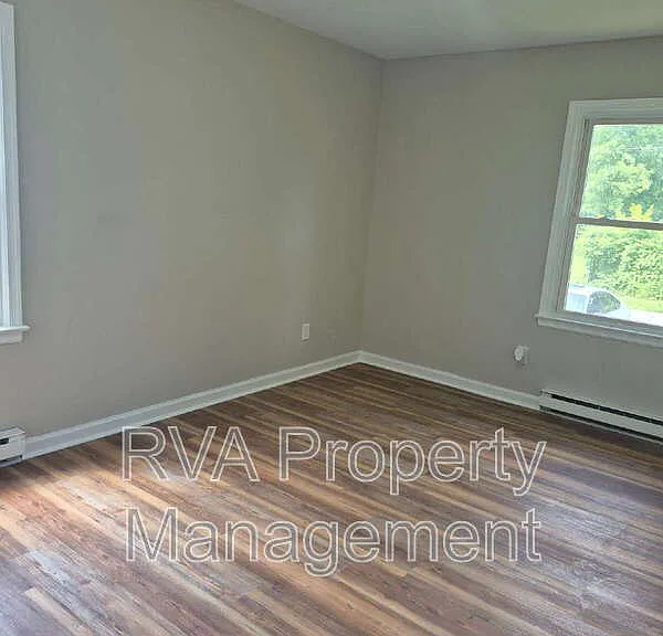 507 S 18th Ave — Photo 6