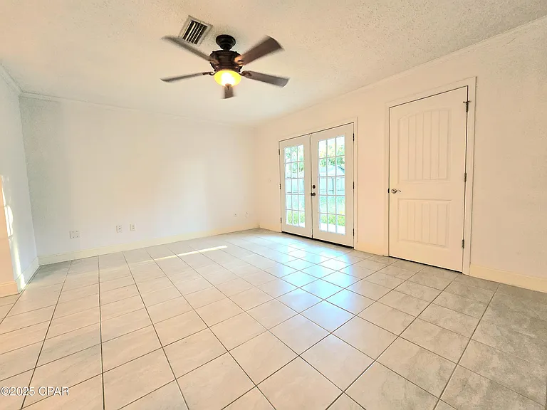 1913 Laurel Ave #A — Photo 9
