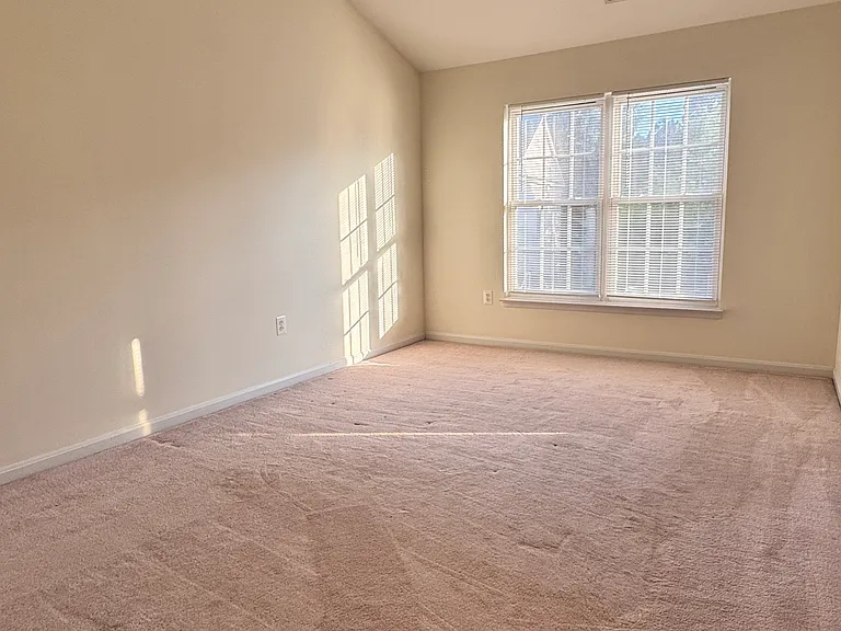 9611 Normanton Way — Photo 38