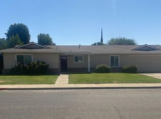 1200 Rockhurst Ln, Turlock, CA 95382