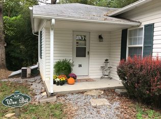 26 Hickory Ln, Tryon, NC 28782