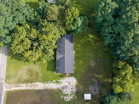 4th image of 3713 Davison Rd