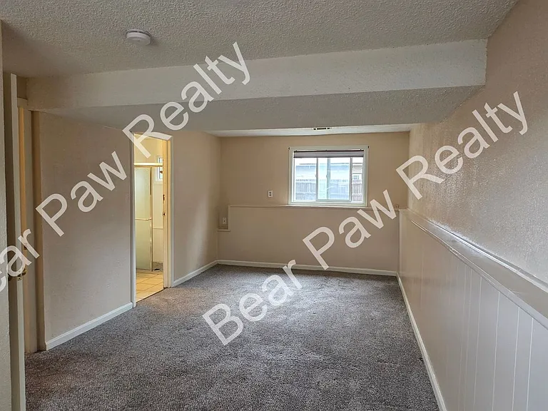 279 Reed Ave — Photo 21