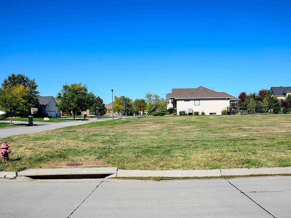 1st image of 9000 Medinah Drive