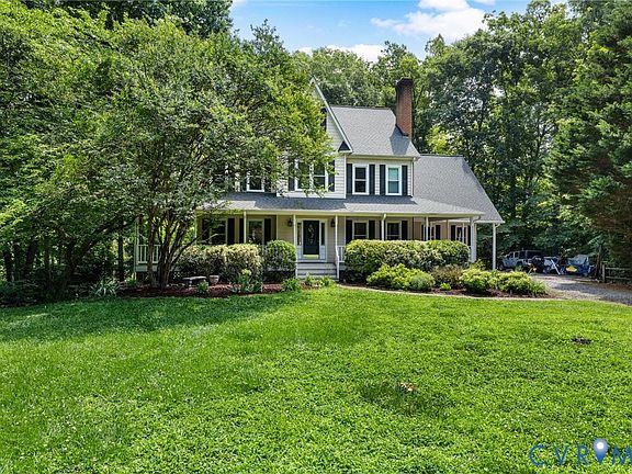 2nd image of 12439 W Oaks Dr
