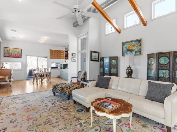 477 Sage Ridge Rd, Fredericksburg, TX 78624