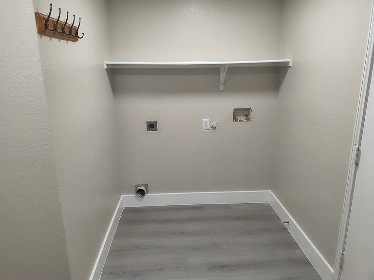 Utility/Laundry Room