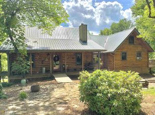 374 Hidden Pond Rd, Cleveland, GA 30528