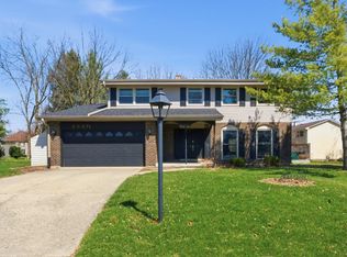 5S671 Heather Ct, Naperville, IL 60540