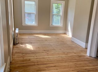 7 Highland Pl, Plymouth, MA 02360