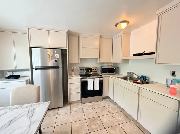 1863 W Polaris Way, Salt Lake City, UT 84116