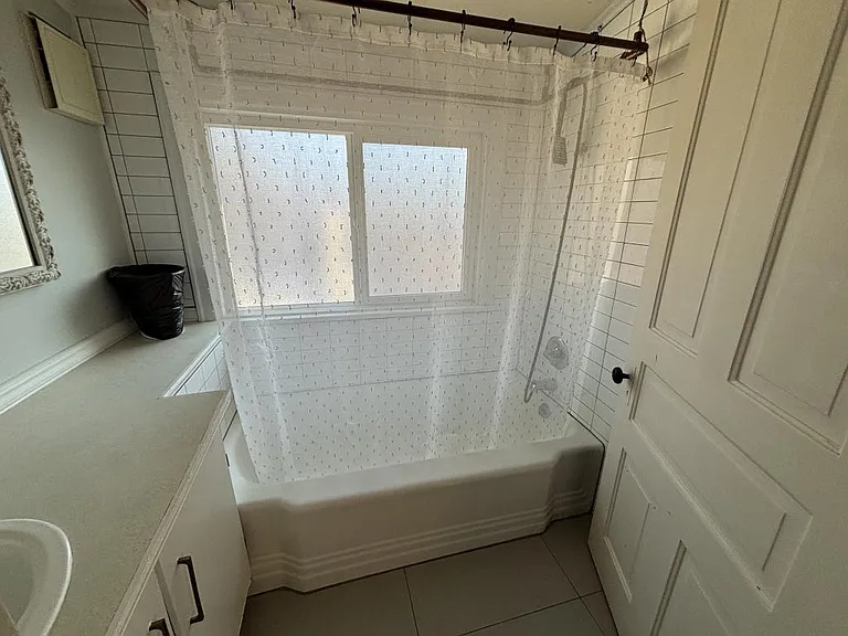 1145 W Platinum St — Photo 10