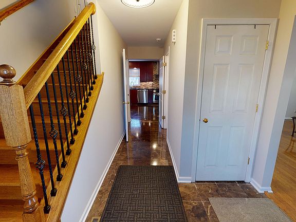 2nd image of 337 Windsor Dr
