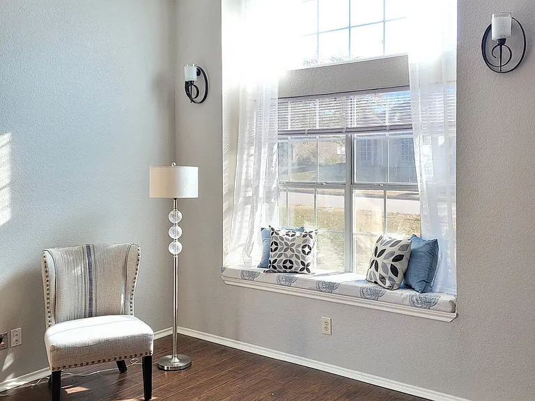 10300 Concord Dr — Photo 5