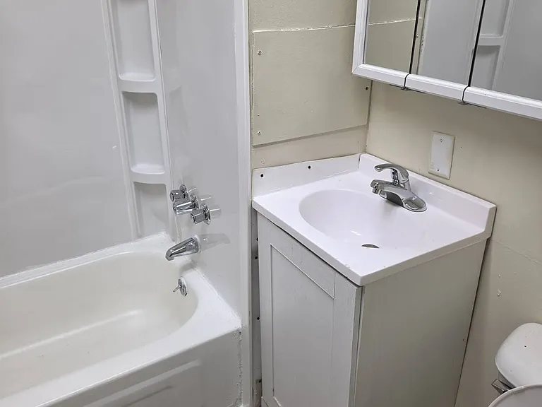 319 View Ave — Photo 12