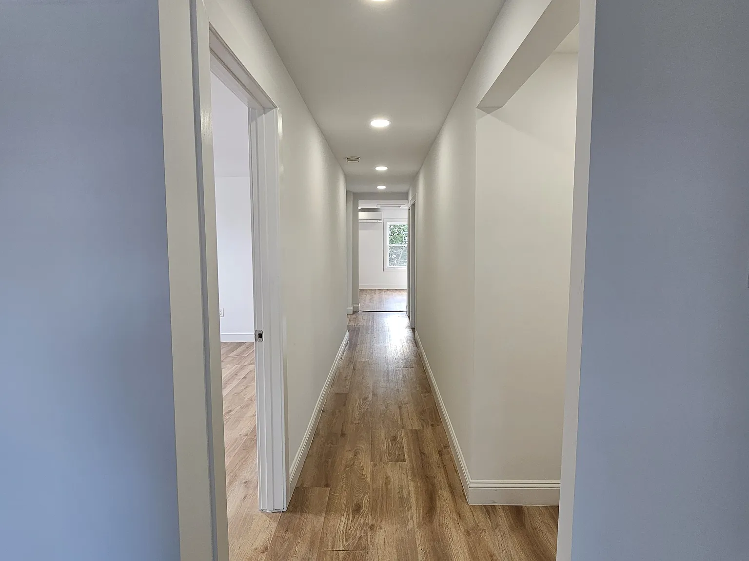 3 bed, 1015 sqft, $3,600 — Photo 4