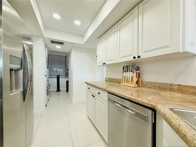 8800 S Ocean Dr #102 — Photo 12