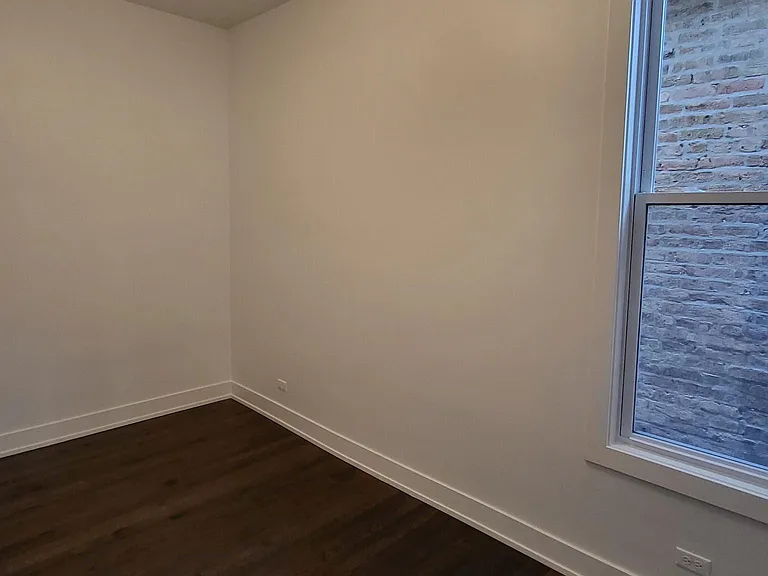 1916 S Leavitt St #3F — Photo 11