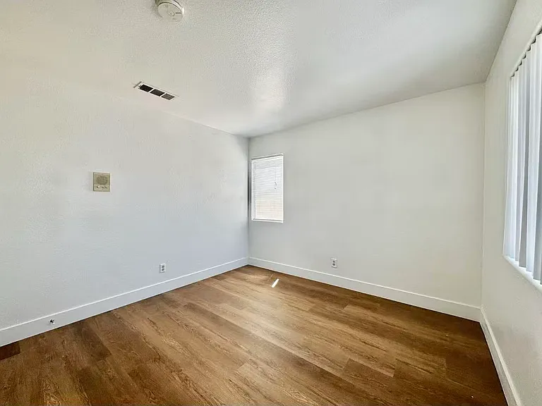3828 Climbing Rose St — Photo 56