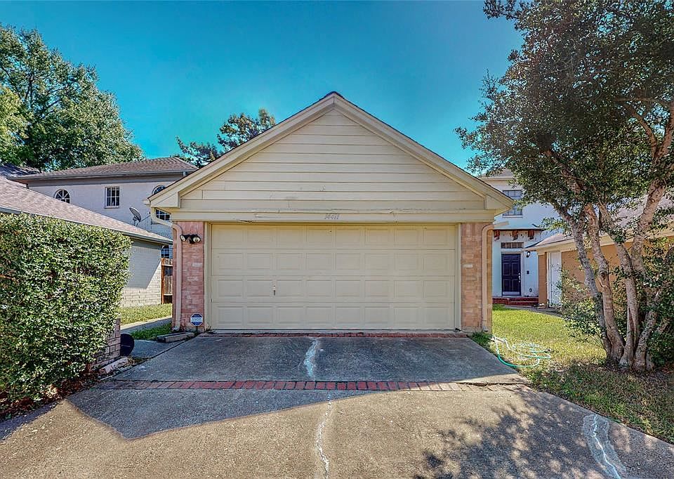 1st image of 14411 Golden Pond Dr