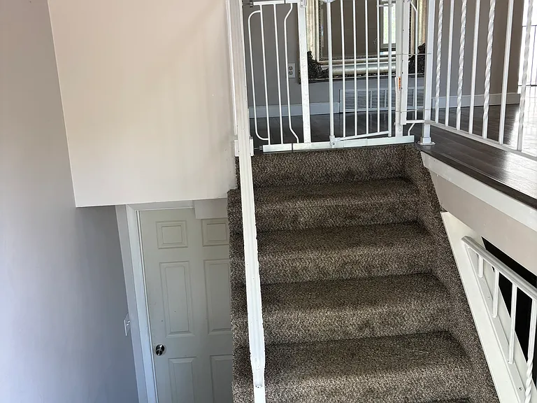 4498 S 2675 W — Photo 3