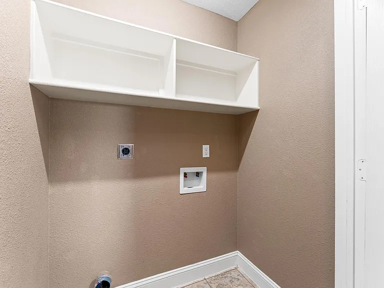 8221 Brockton St #B — Photo 13