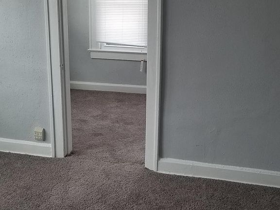 2nd Bedroom2