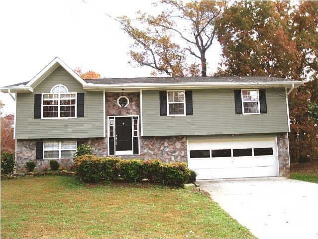 1st image of 2714 Autumn Chase Dr