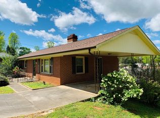 3323 Daniels Creek Rd, Collinsville, VA 24078