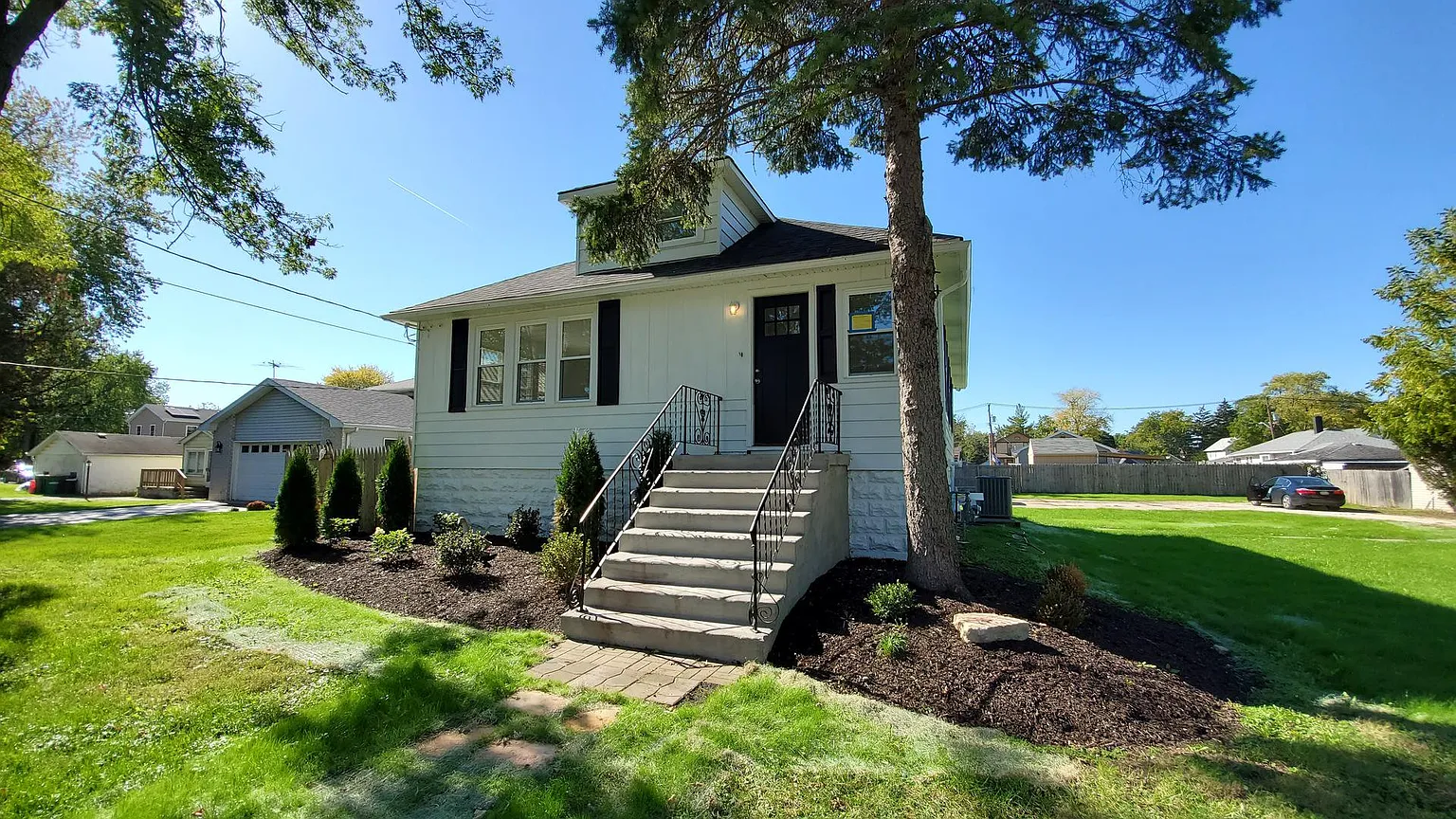 1505 Johnson St photo 1