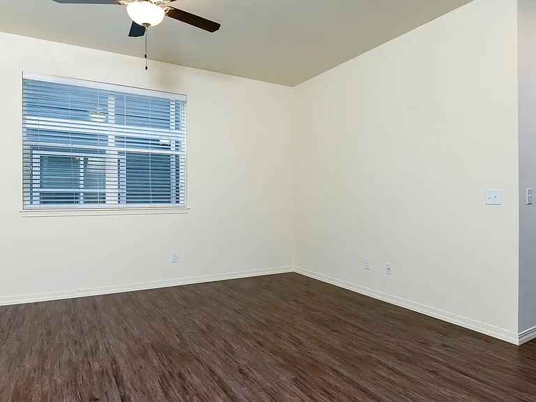 Midtown Apartments | Vancouver, WA | Living Room
