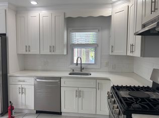 376 Lafayette Ave FL 2ND, Cliffside Park, NJ 07010