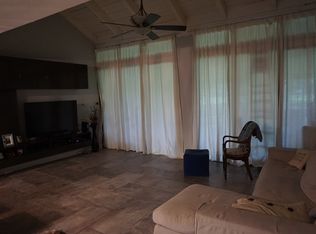 1501 E Golfview Dr, Pembroke Pines, FL 33026