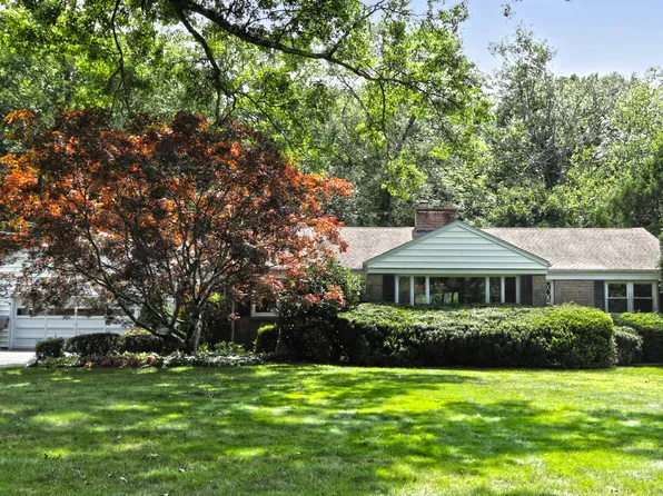 166 Englewood Drive, Orange, CT 06477
