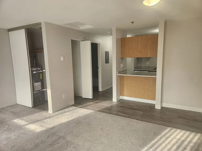 Arbor Woods Apartments — Photo 17