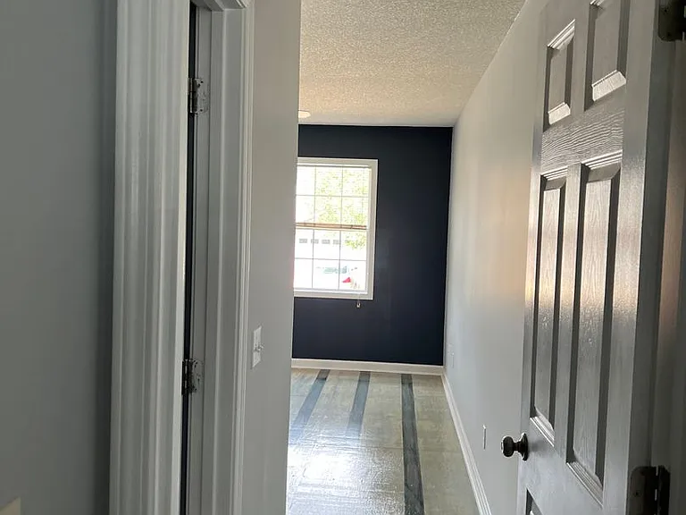 115 W Briar Dr — Photo 9
