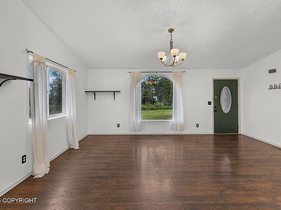 4th image of 48380 Daisy Ave